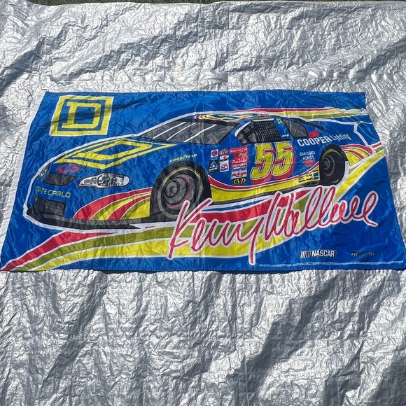Vintage 2009 NASCAR Wincraft Racing KENNY WALLACE #55 Stock Car Racing Race Flag - Picture 3 of 6